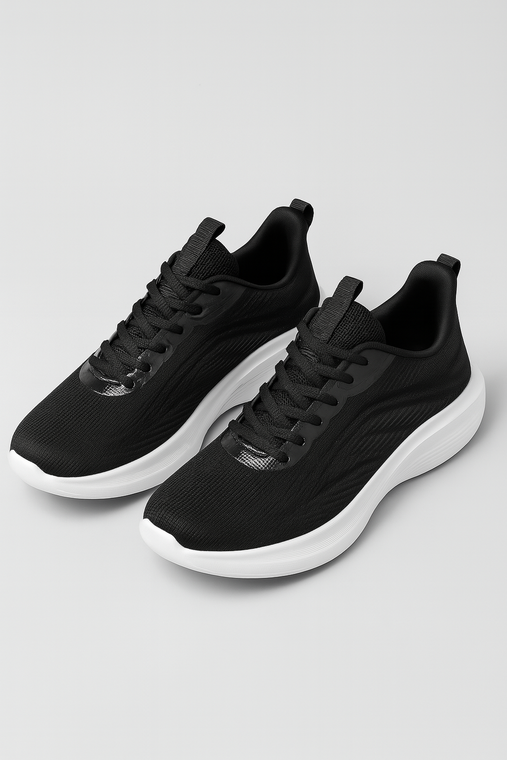 Women’s Sneakers – Mesh Look, Breathable & Anti-Slip